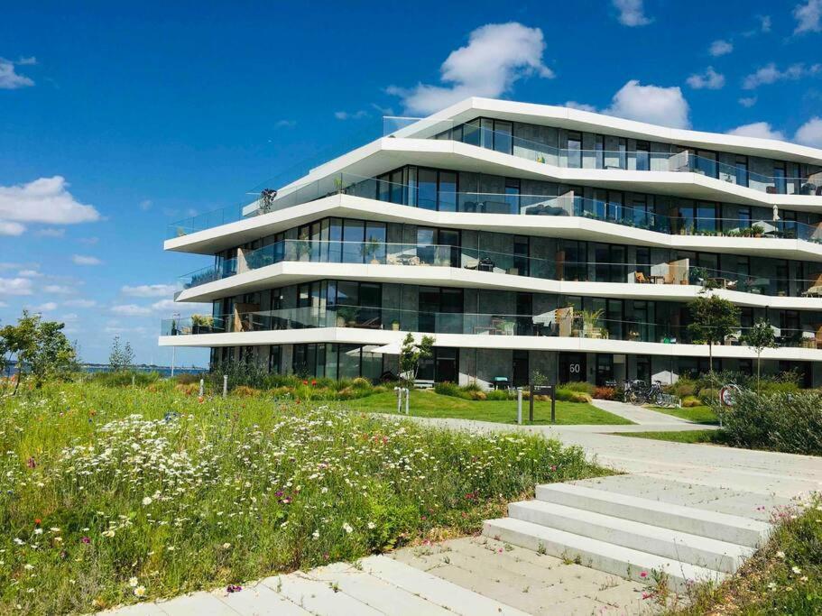 Bo Med Stil Og Udsigt Til Aarhus Lystbadehavn Apartment Exterior foto