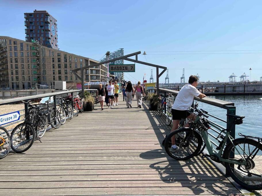 Bo Med Stil Og Udsigt Til Aarhus Lystbadehavn Apartment Exterior foto
